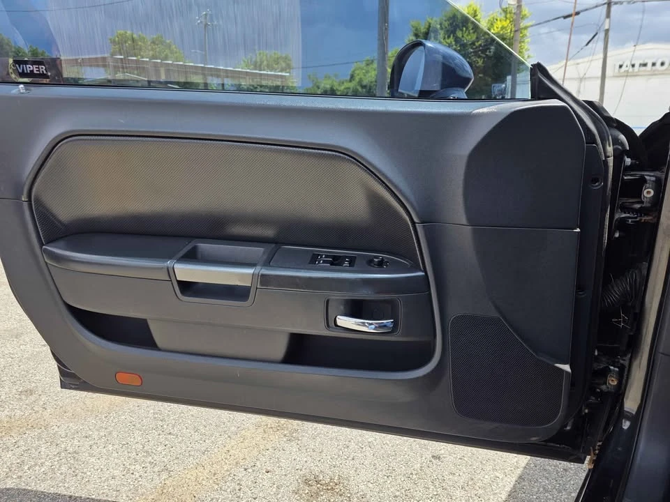 2011 Dodge Challenger 3rd Gen - Image 12 of 13