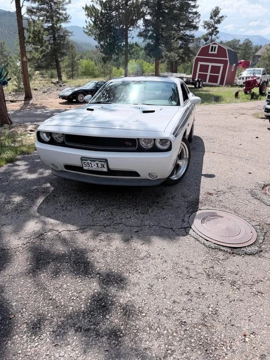 2011 Dodge Challenger 3rd Gen - Image 2 of 4