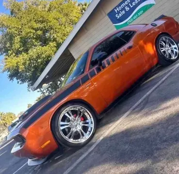 2011 Dodge Challenger R/T Coupe 2D