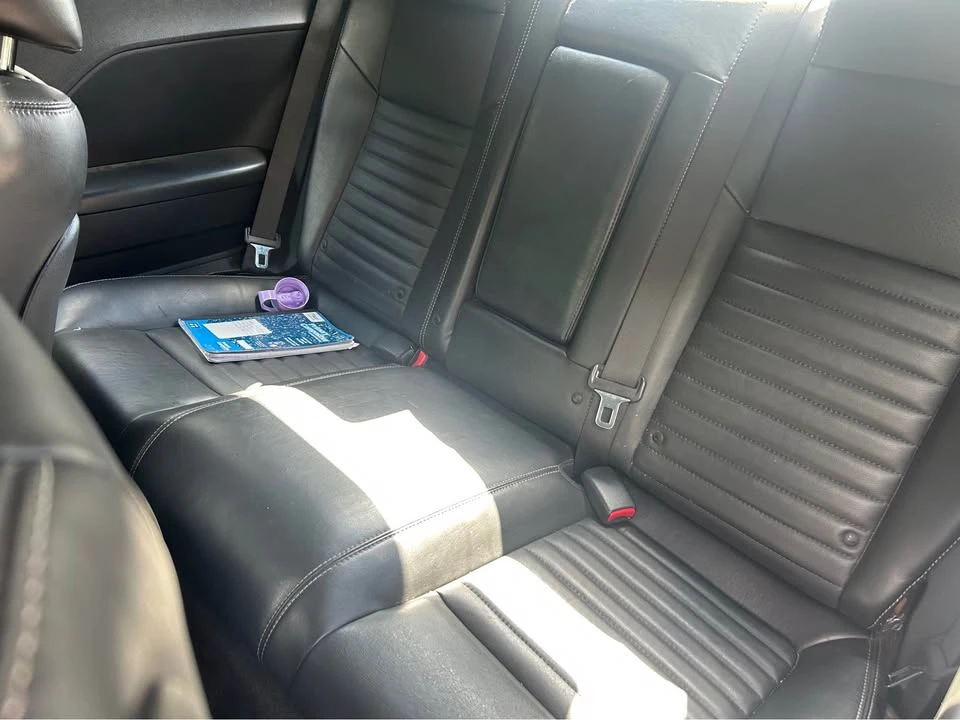 2011 Dodge Challenger 3rd Gen - Image 7 of 8