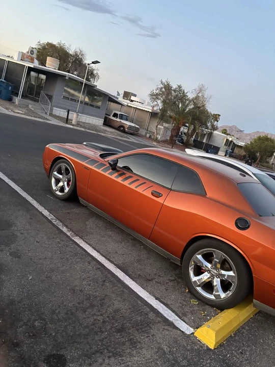 2011 Dodge Challenger 3rd Gen - Image 2 of 2
