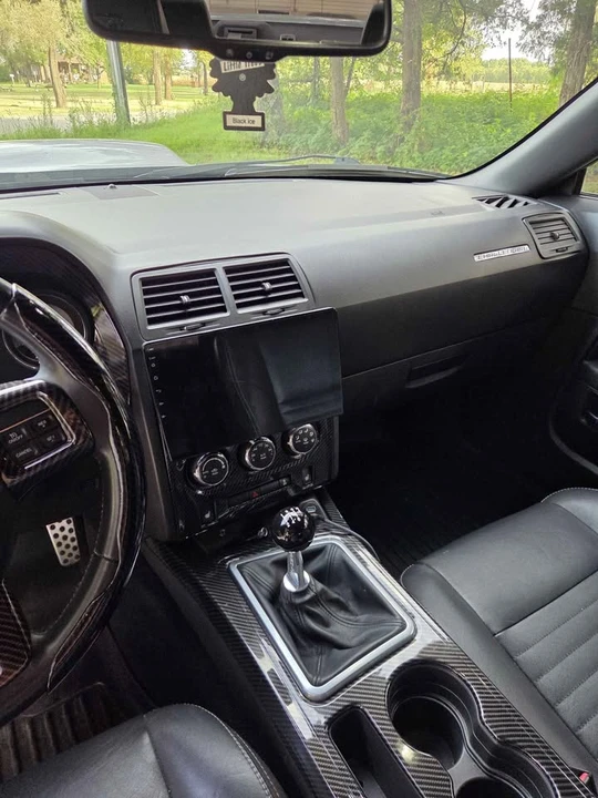2011 Dodge Challenger 3rd Gen - Image 5 of 13