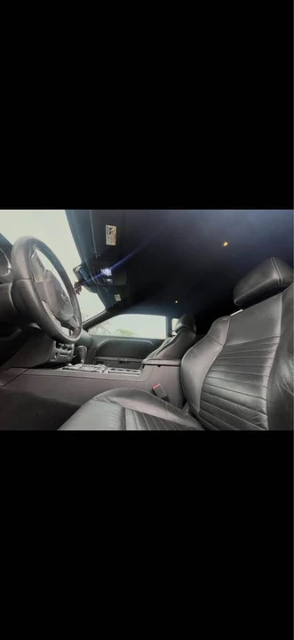 2011 Dodge Challenger 3rd Gen - Image 7 of 10