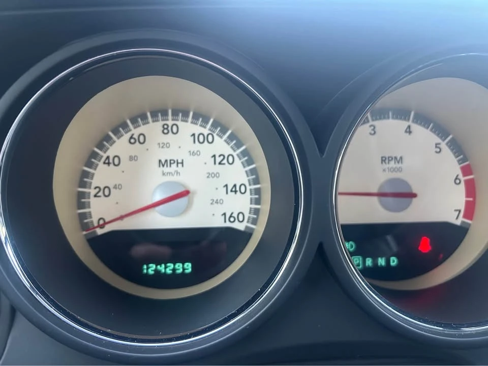 2011 Dodge Challenger 3rd Gen - Image 13 of 14