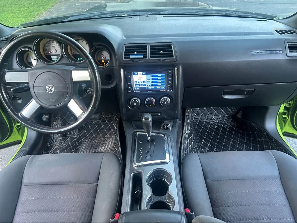 2011 Dodge Challenger 3rd Gen - Image 12 of 14