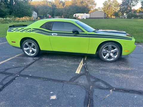 2011 Dodge Challenger R/T Coupe 2D