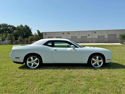 2011 Dodge Challenger R/T Coupe 2D