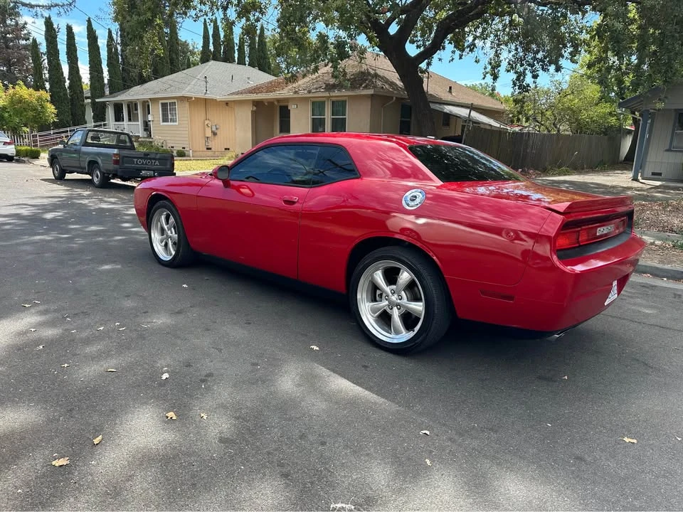 2011 Dodge Challenger 3rd Gen - Image 7 of 7