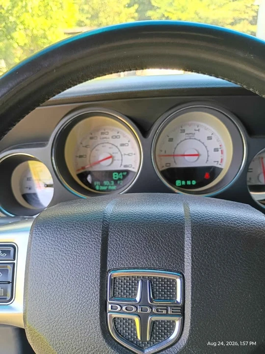 2011 Dodge Challenger 3rd Gen - Image 14 of 16