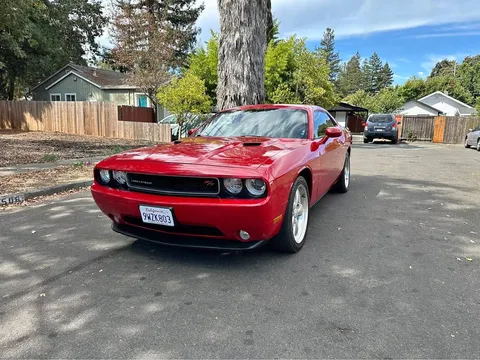 2011 Dodge Challenger R/T Coupe 2D