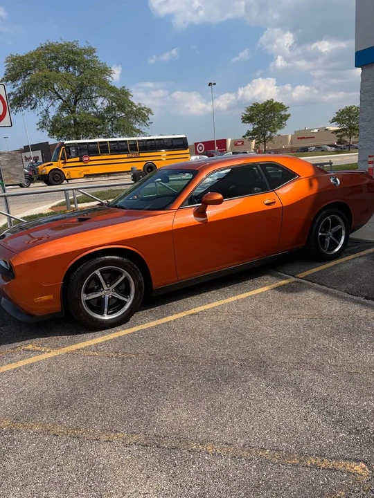 2011 Dodge Challenger 3rd Gen - Image 2 of 5