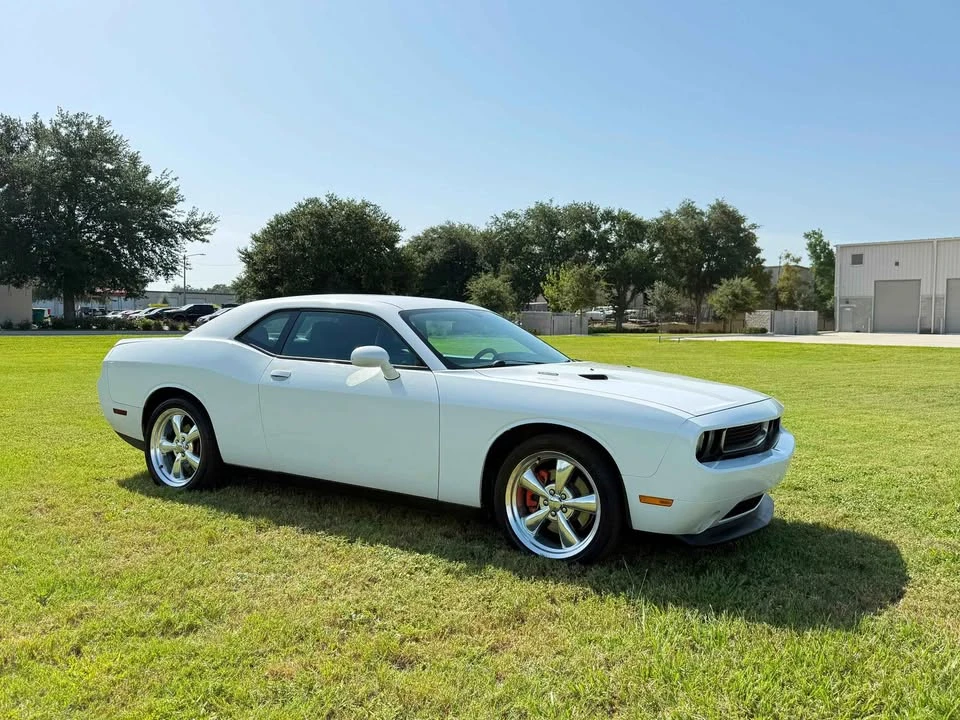 2011 Dodge Challenger 3rd Gen - Image 3 of 16