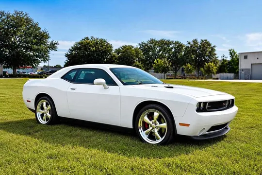 2011 Dodge Challenger R/T Coupe