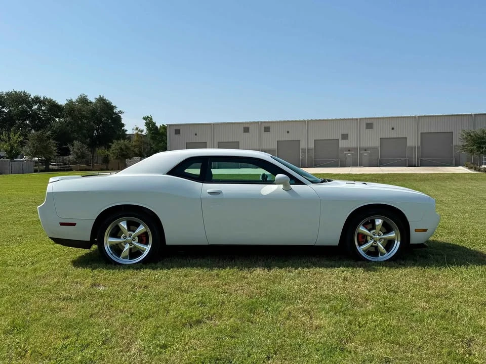 2011 Dodge Challenger 3rd Gen - Image 12 of 16