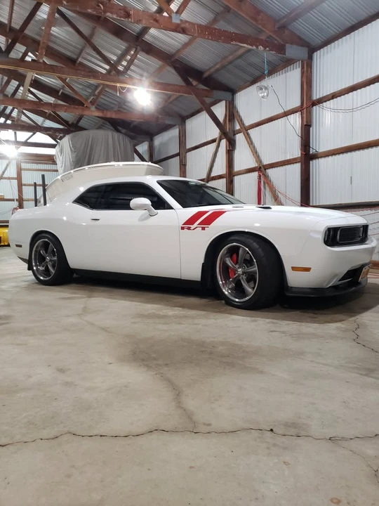 2011 Dodge Challenger 3rd Gen - Image 2 of 9