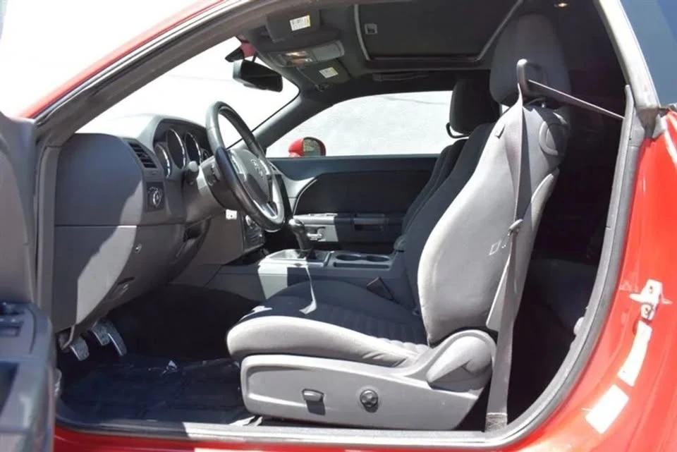 2011 Dodge Challenger 3rd Gen - Image 10 of 20