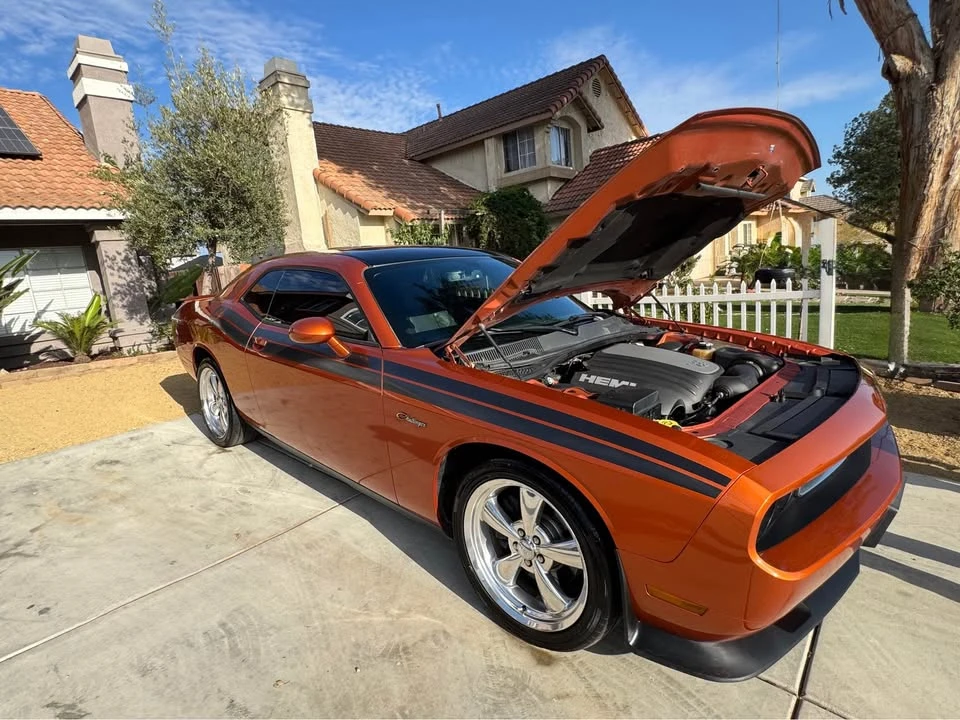 2011 Dodge Challenger 3rd Gen - Image 7 of 8