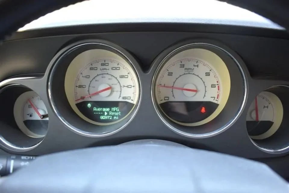 2011 Dodge Challenger 3rd Gen - Image 19 of 20