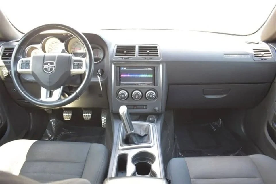2011 Dodge Challenger 3rd Gen - Image 15 of 20