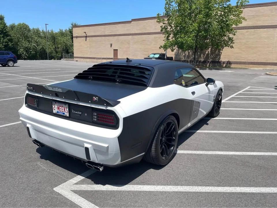 2011 Dodge Challenger 3rd Gen - Image 4 of 13