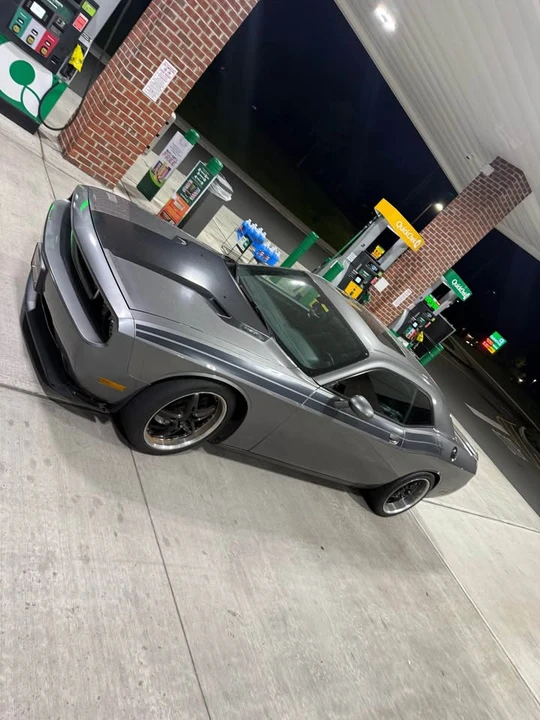 2011 Dodge Challenger 3rd Gen - Image 2 of 4