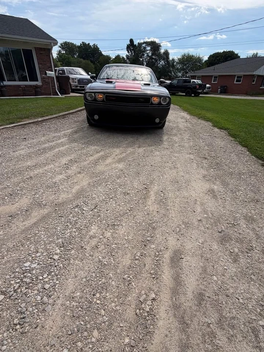 2011 Dodge Challenger 3rd Gen - Image 4 of 7