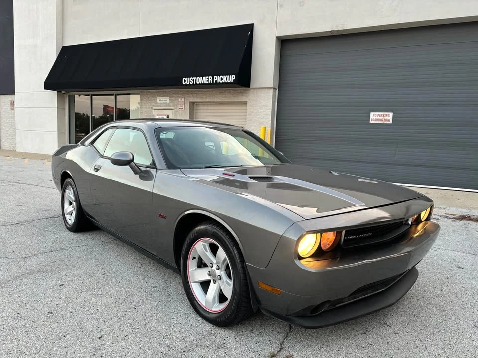 2011 Dodge Challenger 3rd Gen - Image 2 of 9