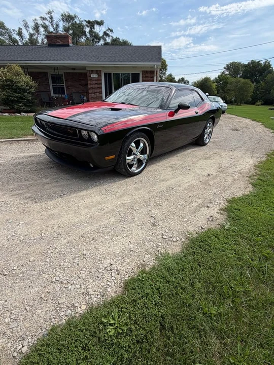 2011 Dodge Challenger 3rd Gen - Image 3 of 7