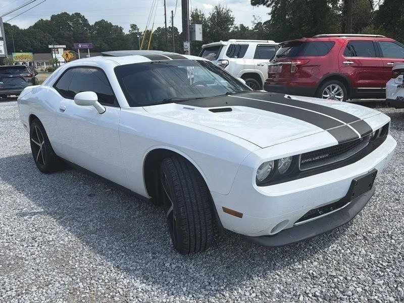 2011 Dodge Challenger 3rd Gen - Image 7 of 20