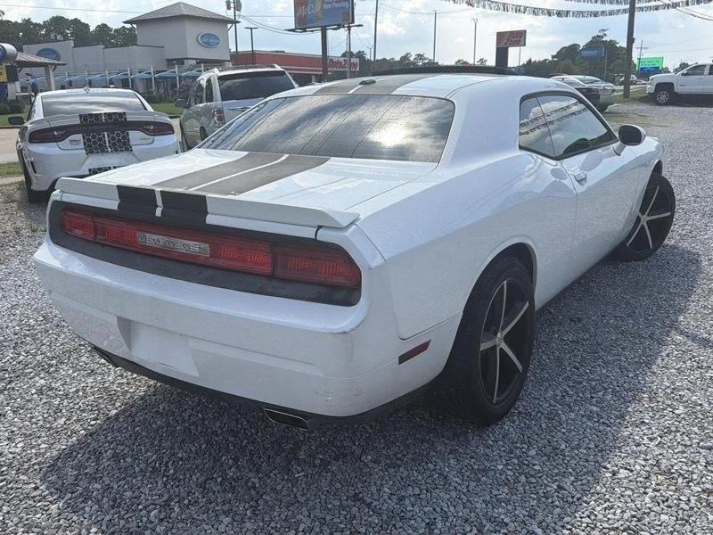 2011 Dodge Challenger 3rd Gen - Image 5 of 20