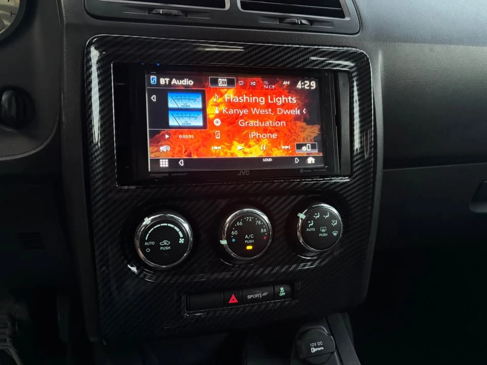 2011 Dodge Challenger 3rd Gen - Image 8 of 9