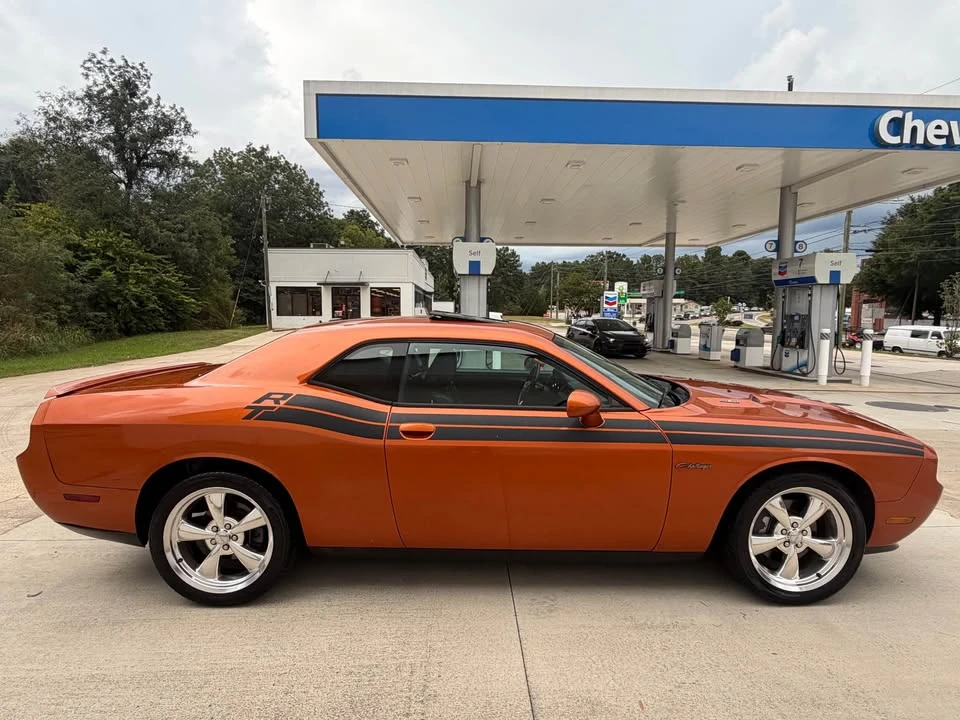 2011 Dodge Challenger 3rd Gen - Image 4 of 11