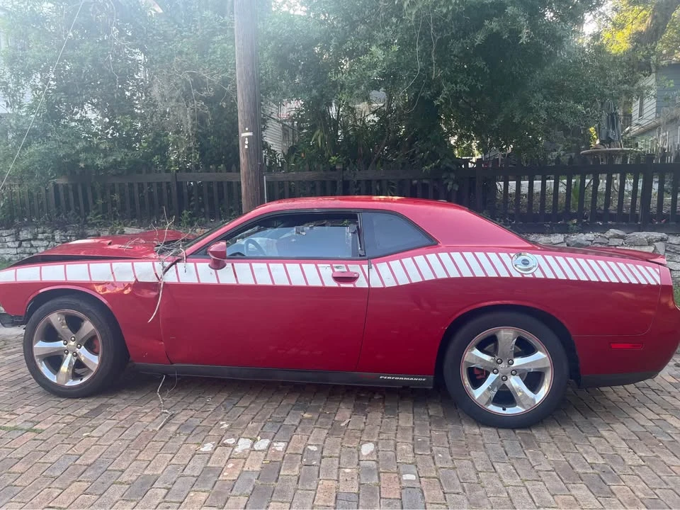 2011 Dodge Challenger 3rd Gen - Image 5 of 12