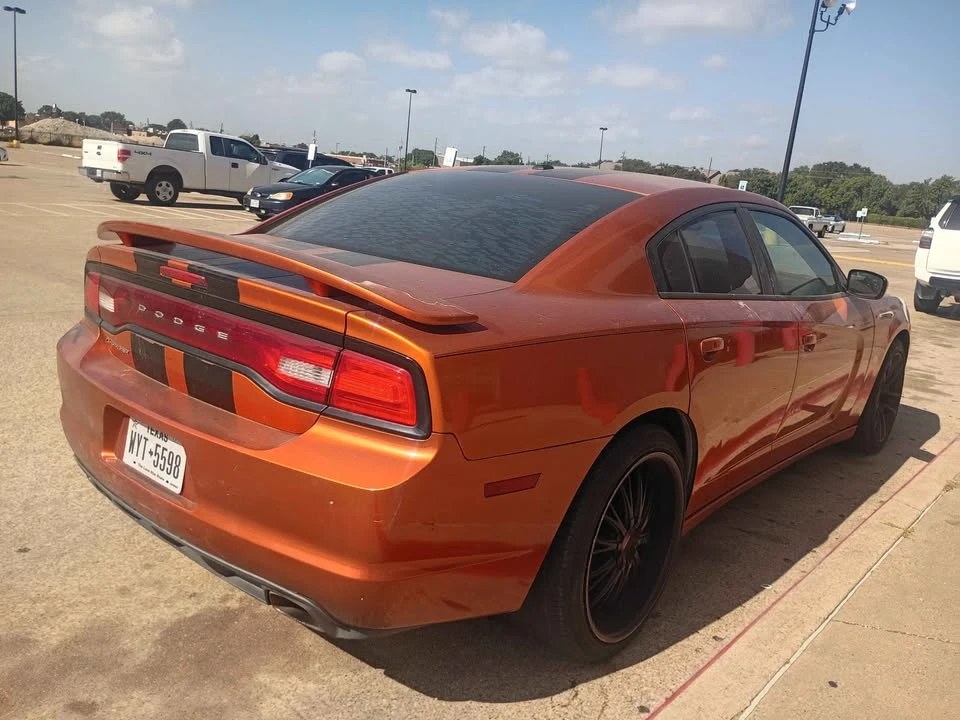 2011 Dodge Challenger 3rd Gen - Image 3 of 4