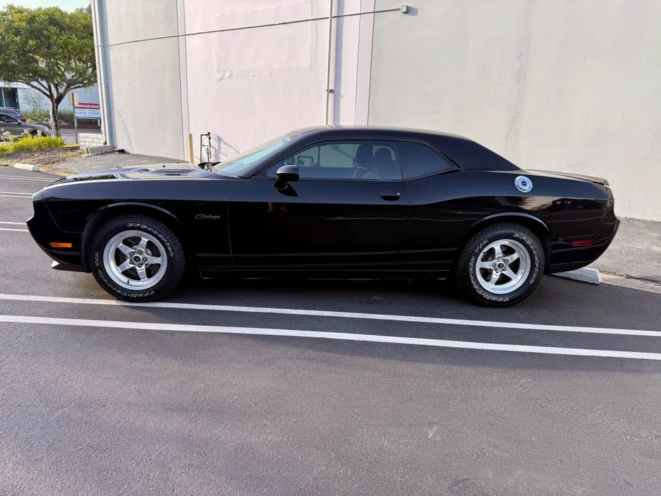2011 Dodge Challenger 3rd Gen - Image 9 of 23