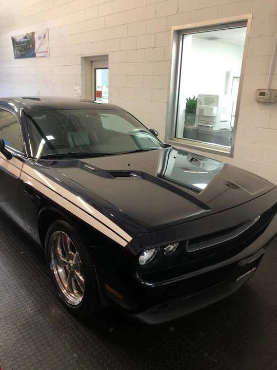 2011 Dodge Challenger 3rd Gen - Image 2 of 2