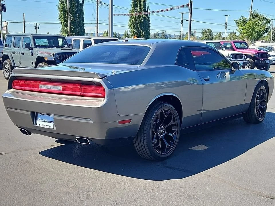 2011 Dodge Challenger 3rd Gen - Image 3 of 3