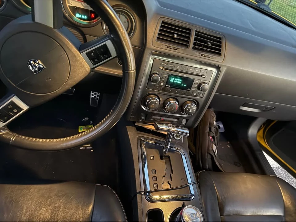 2011 Dodge Challenger 3rd Gen - Image 10 of 13