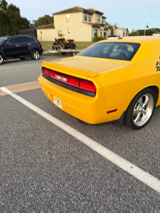 2011 Dodge Challenger 3rd Gen - Image 7 of 13