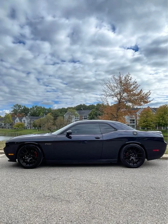 2011 Dodge Challenger 3rd Gen - Image 6 of 20