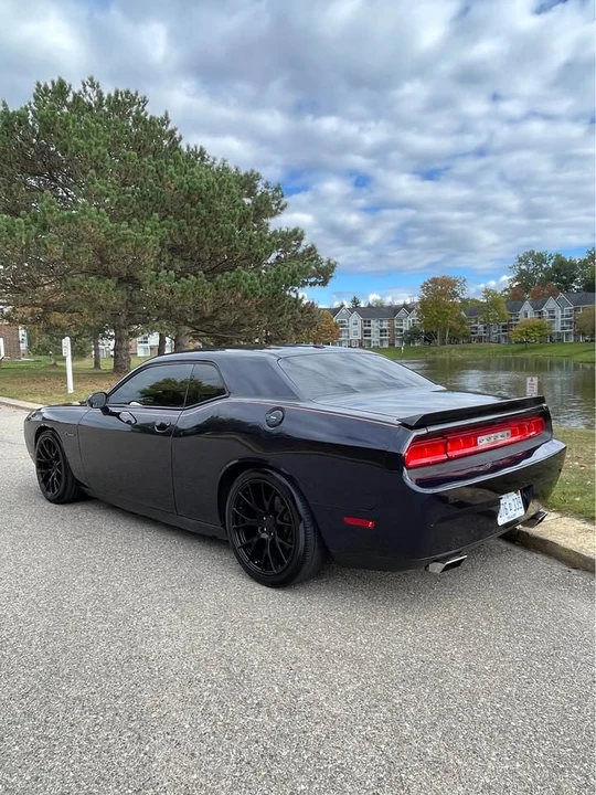 2011 Dodge Challenger 3rd Gen - Image 5 of 20