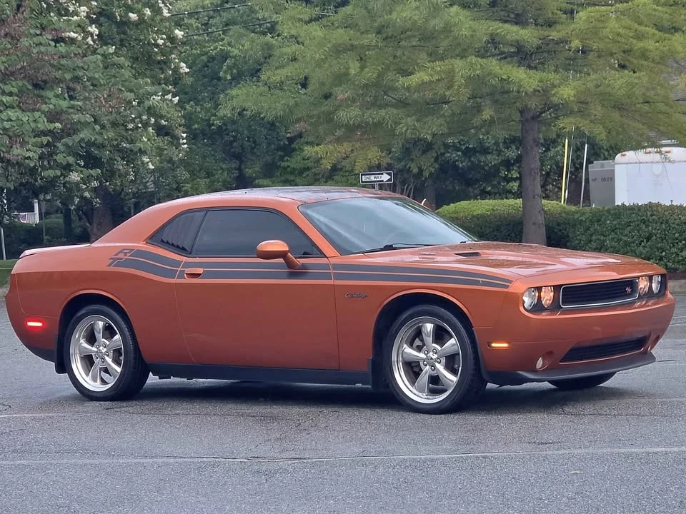 2011 Dodge Challenger 3rd Gen - Image 2 of 15