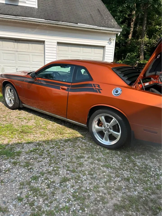 2011 Dodge Challenger 3rd Gen - Image 4 of 9