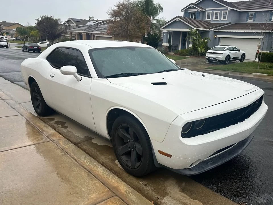 2011 Dodge Challenger 3rd Gen - Image 3 of 7