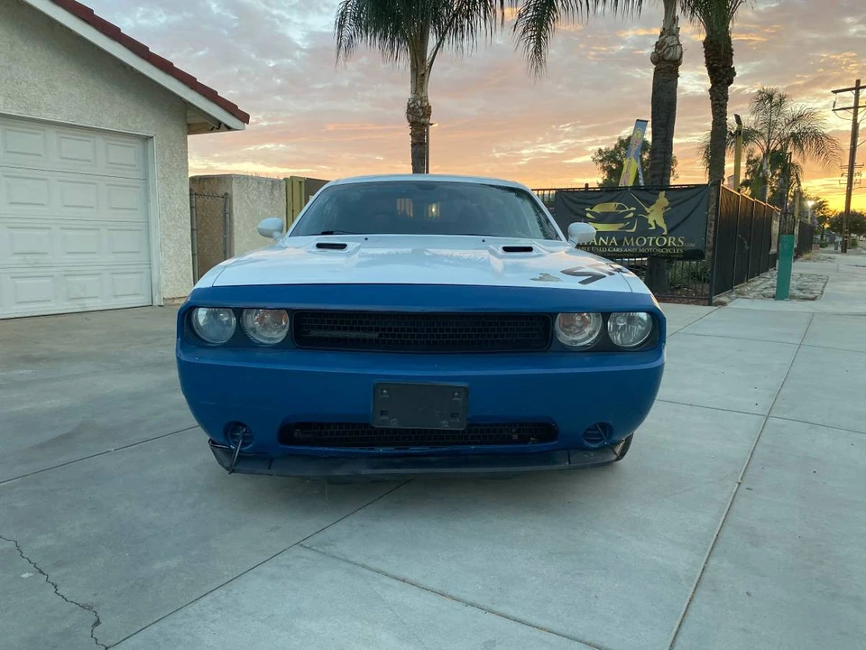 2011 Dodge Challenger 3rd Gen - Image 8 of 19