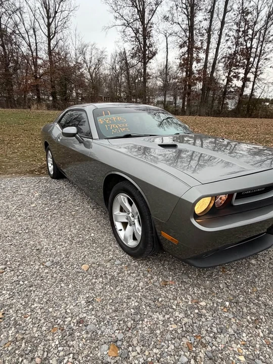 2011 Dodge Challenger 3rd Gen - Image 3 of 8