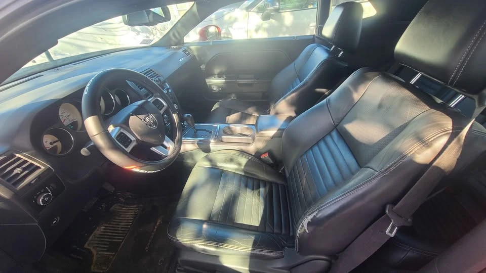 2011 Dodge Challenger 3rd Gen - Image 5 of 11