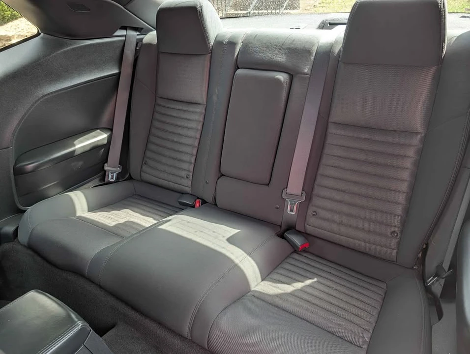 2011 Dodge Challenger 3rd Gen - Image 9 of 16