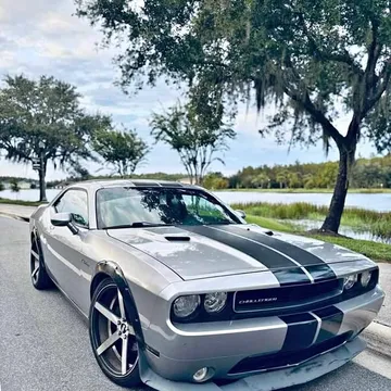 2011 Dodge Challenger SE Coupe 2D