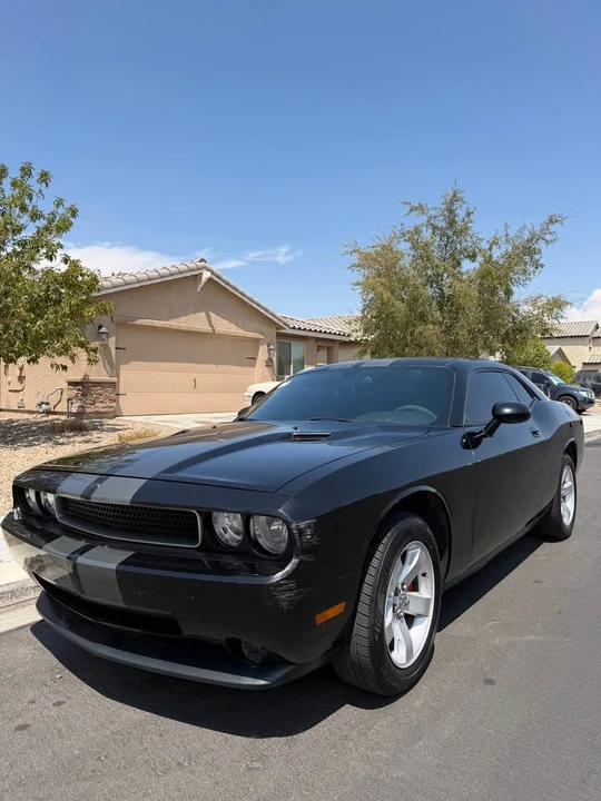 2011 Dodge Challenger 3rd Gen - Image 2 of 20